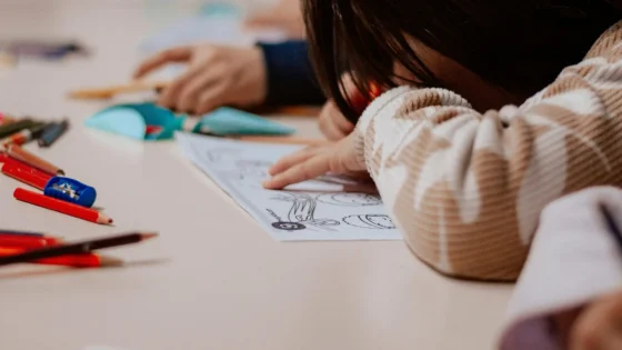 Featured Image - 5 Ways to Pray with Your Kids During the Day