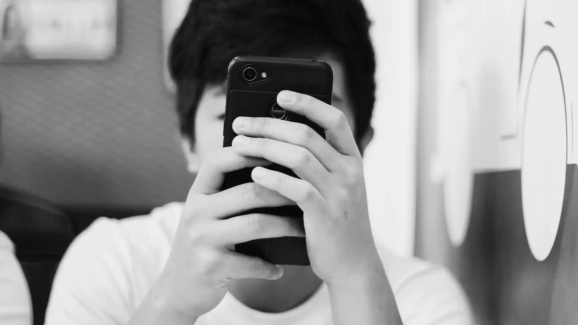 Back to Basics When Screens Compete for Our Teens’ Hearts